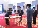 Jenderal Idham Serahkan Panji, Jenderal Listyo Resmi Kapolri