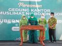Ajak Masyarakat Optimis, Gubernur Khofifah: Waspada Omicron, Jangan Panik
