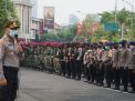 Amankan Demo Buruh di Surabaya, Polisi-TNI Dilarang Bawa Senjata Api