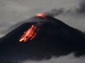 Gunung Semeru Meletus, Ratusan Warga Mengungsi