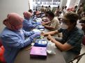 Peringati HUT ke-72, Satpol PP Kota Surabaya Gelar Bakti Sosial Donor Darah