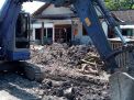 Puluhan Warga Tulungagung Protes, Minta Pembangunan Jalan Digeser