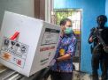 FOTO: Vaksin Sinovac untuk Jawa Timur Tiba di Surabaya