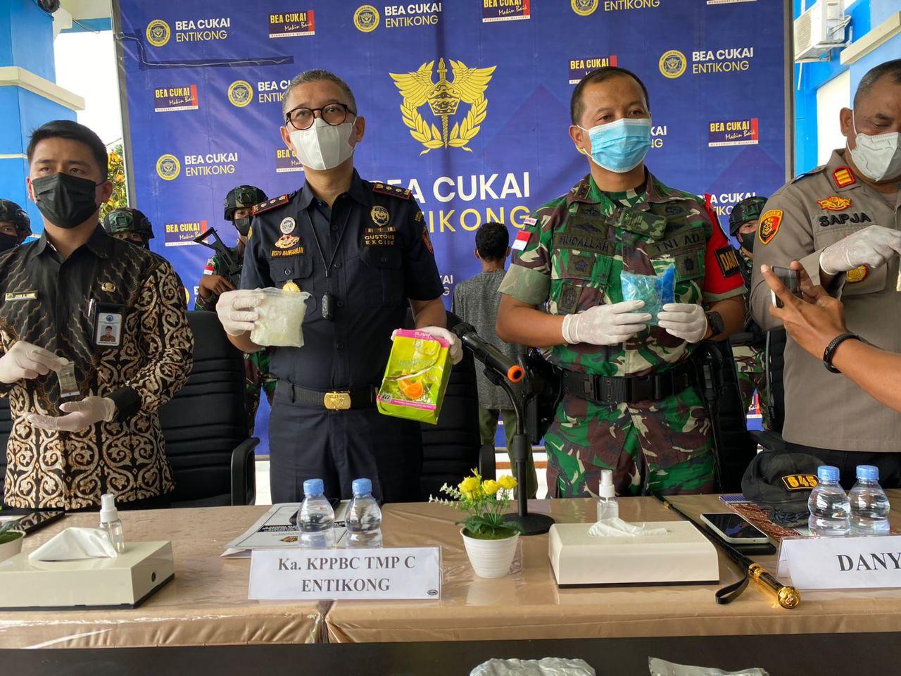 Tim Gabungan Gagalkan Penyelundupan Narkotika Sabu Blue Ice 494,2 Gram