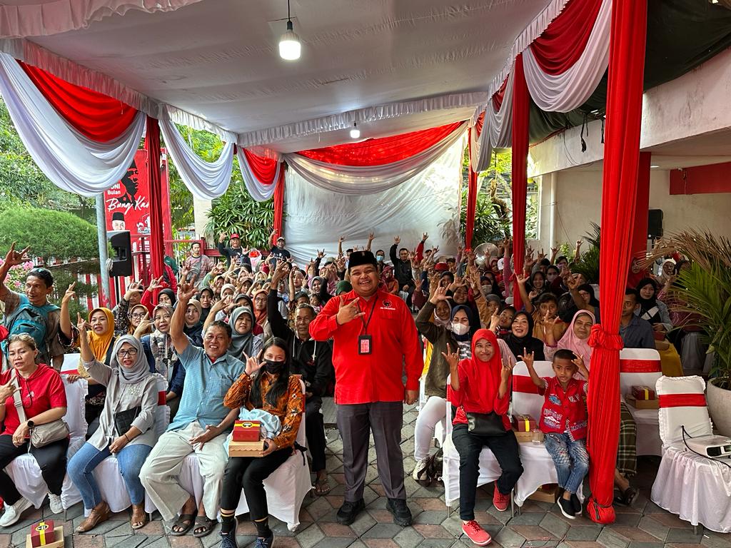 Wakil Sekretaris DPC PDIP Achmad Hidayat Tegaskan Komitmen Layanan Pendidikan Bagi Warga Tidak Mampu