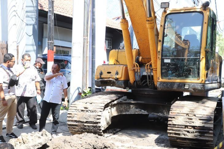 Proyek Infrastruktur Baru Capai 49,5 Persen, Armuji Ingin Percepatan Pembangunan Untuk Dongkrak Ekonomi Surabaya