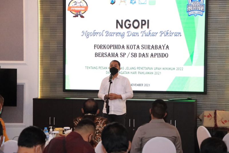 Jelang Penetapan Upah Minimum 2022, Polrestabes Surabaya Inisiasi Ngopi Bareng Forkopimda