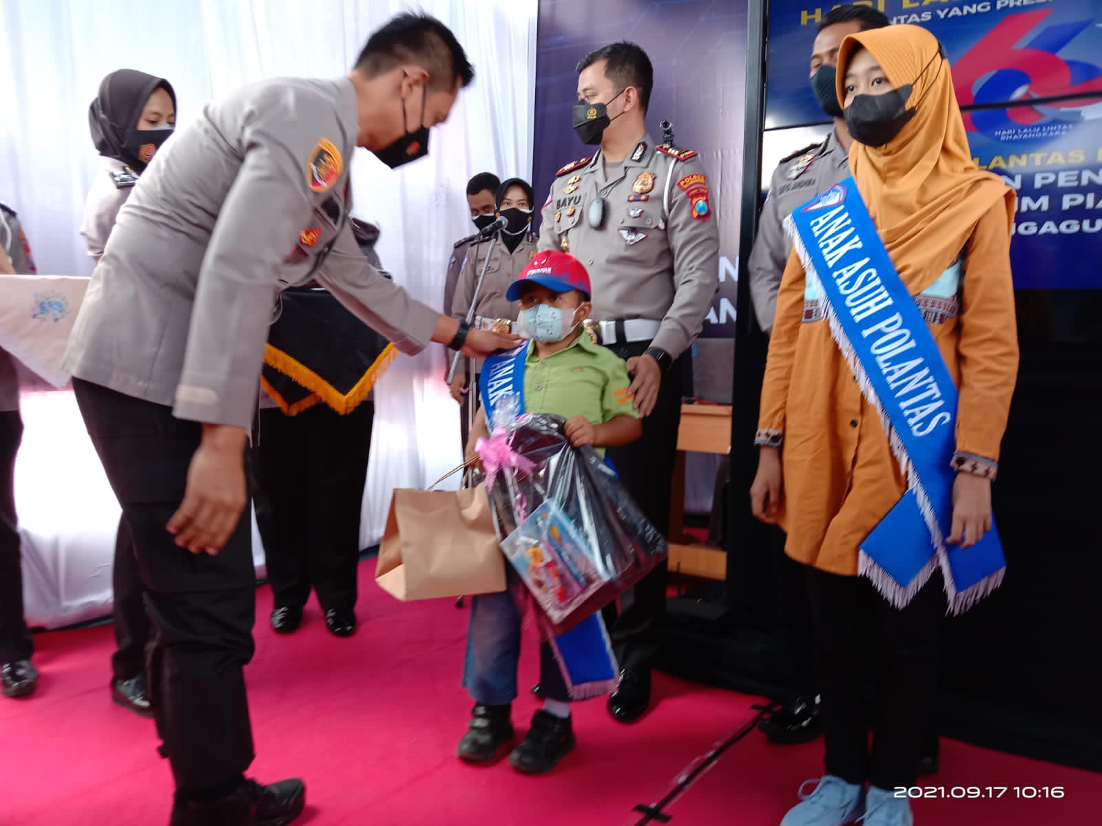 75 Anggota Satlantas Polres Tulungagung Jadi Orangtua Asuh Yatim Covid-19