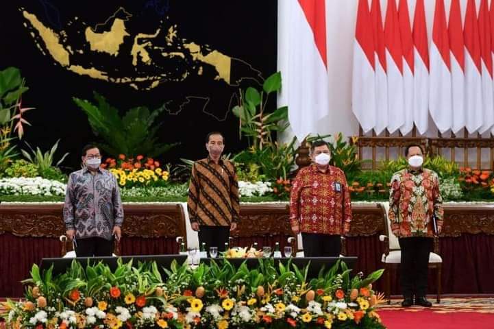 Presiden Jokowi: Terus Kawal Realisasi Belanja Produk Dalam Negeri