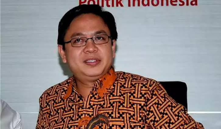 Harga Minyak Goreng Dan BBM Mahal Jatuhkan Tingkat Kepuasan Terhadap Jokowi