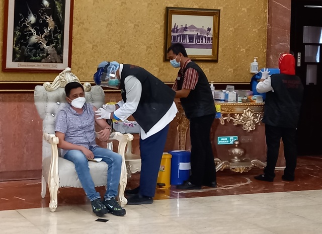 Politisi PKB Surabaya: Milenial harus Dukung Vaksinasi COVID