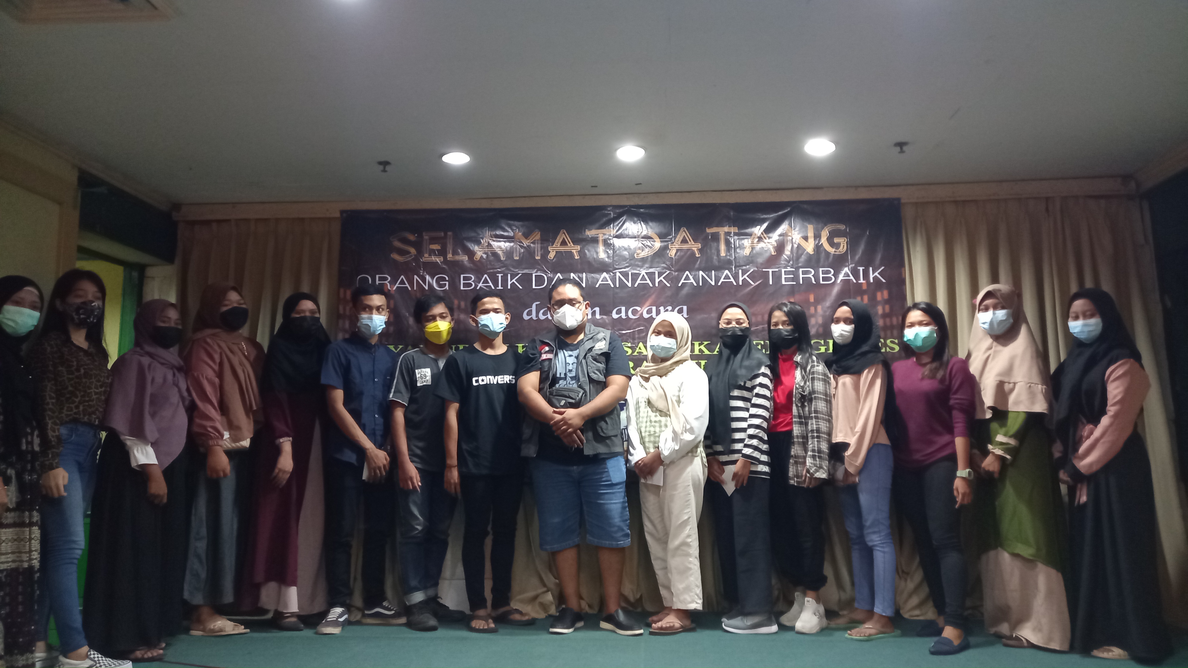 Bukan Komunitas Unyu-Unyu, Genk Gemes Bina Anak Putus Sekolah