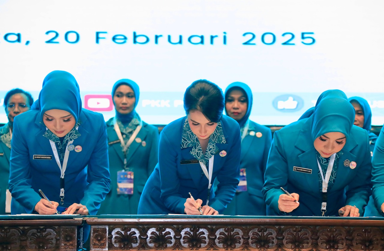 Arumi Bachsin Kembali Jabat Ketua TP PKK Provinsi Jatim Periode 2025-2030