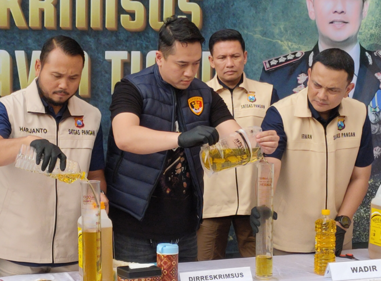 Diduga Jadi Pabrik Minyak Goreng Minyakita Palsu, Dua Lokasi di Surabaya dan Sampang Digerebek Polda