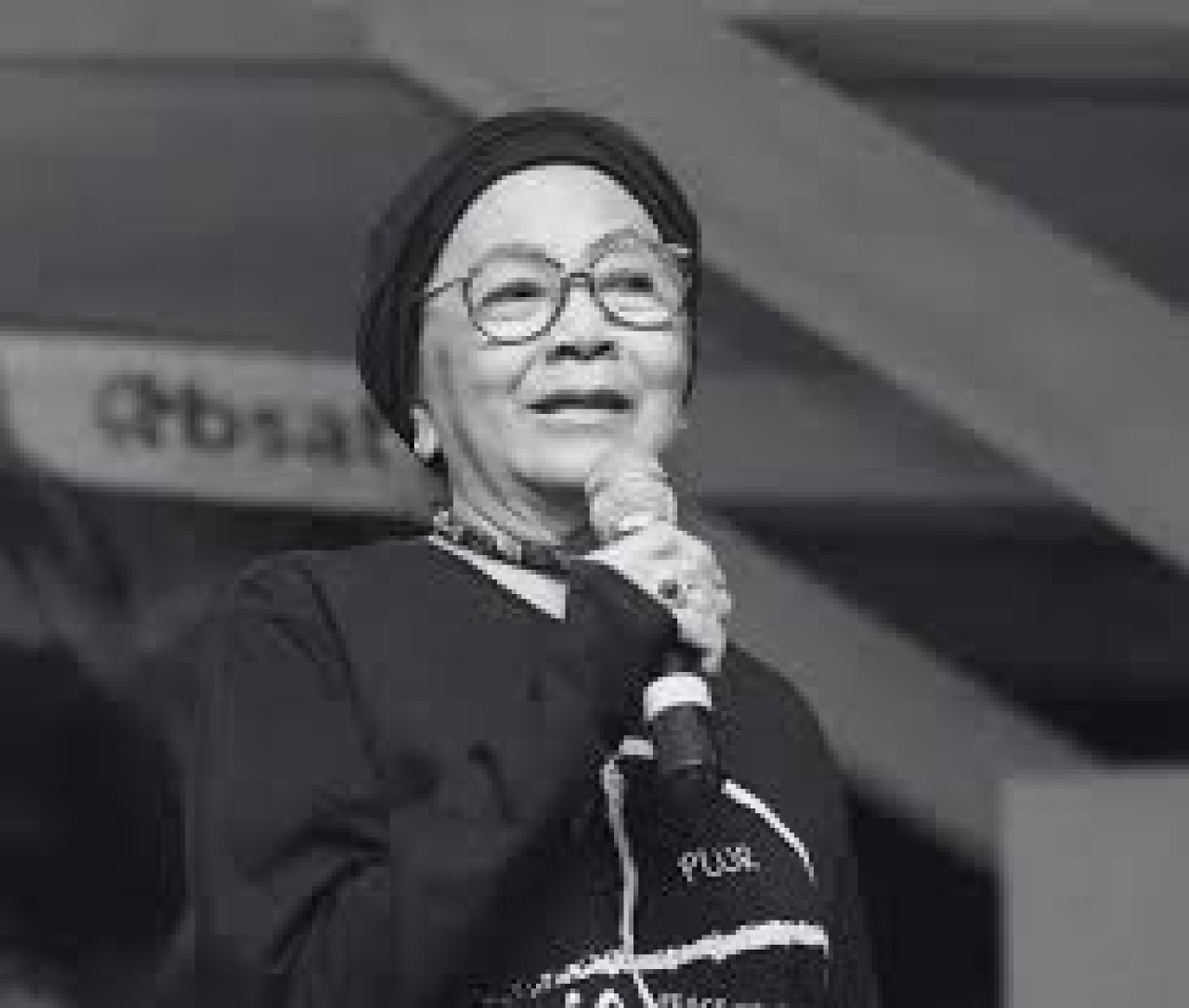 Dunia Hiburan Berduka, Ini Sosoal Bunda Iffet "Slank" yang Meninggal di Usia 87 Tahun