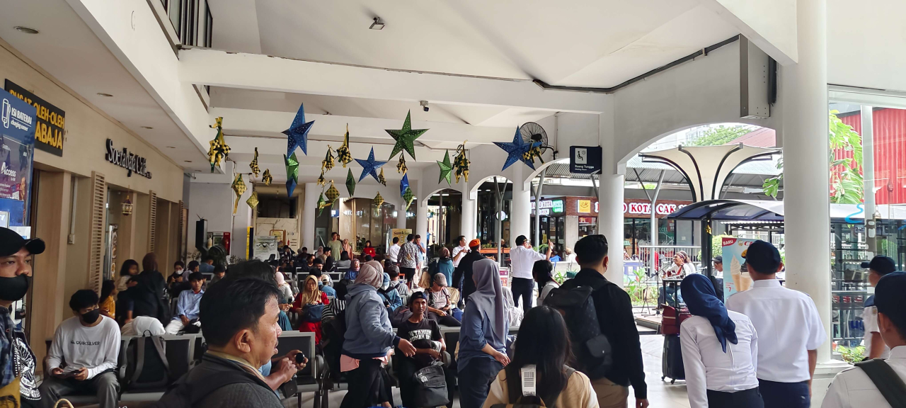 Arus Balik Lebaran H+2, Penumpang di Daop 8 Surabaya Capai 44.939 Orang
