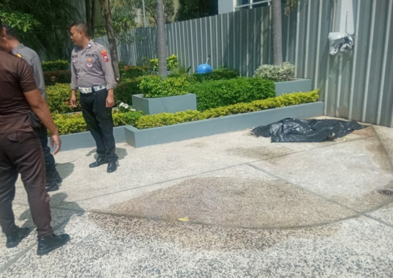 Bunuh Diri dengan Loncat dari Lantai 30 Icon Apartement Gresik, ART ini Tulis Pesan Sedih ke Mamanya