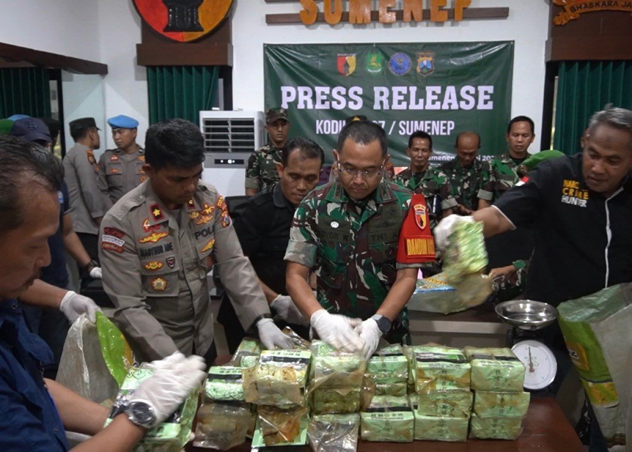 Ditemukan 35 Kg Sabu Mengapung di Laut, Barbuk Terbesar di Jatim