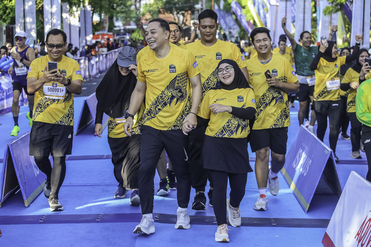 Semarakkan HJKS ke-732, 4.600 Pelari Ramaikan Surabaya Medic Air Run 2025