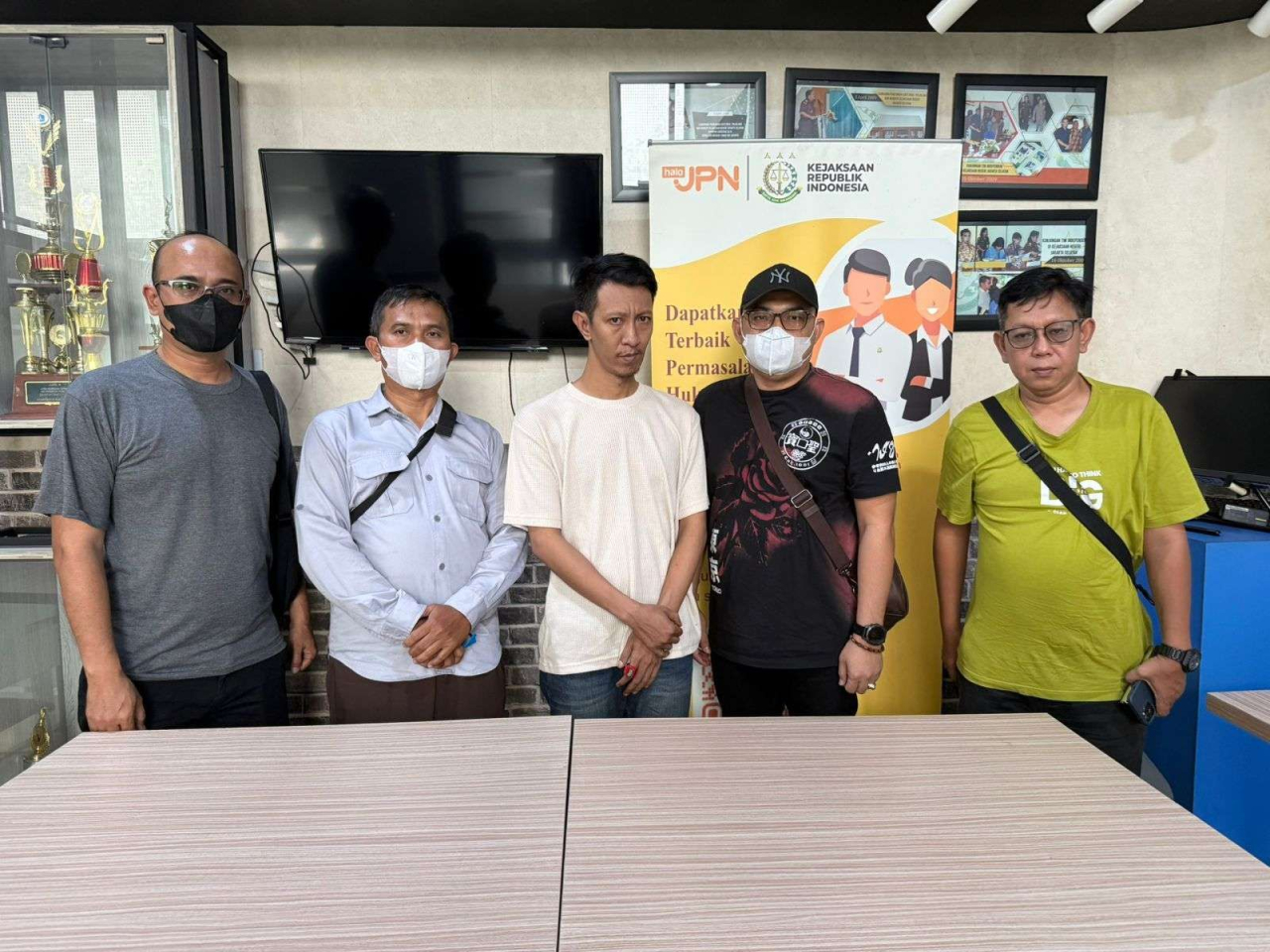 Kejagung Tangkap Buronan Cukai Asal Jawa Timur
