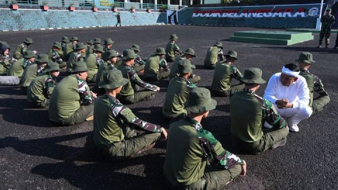 Anggota DPRD Soroti Biaya Pendidikan di Barak TNI yang Capai Rp 3,2 Miliar