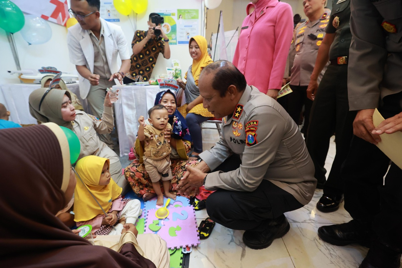 Sambut HUT Bhayangkara ke-79, Biddokkes RS Bhayangkara Gelar Pengobatan Gratis