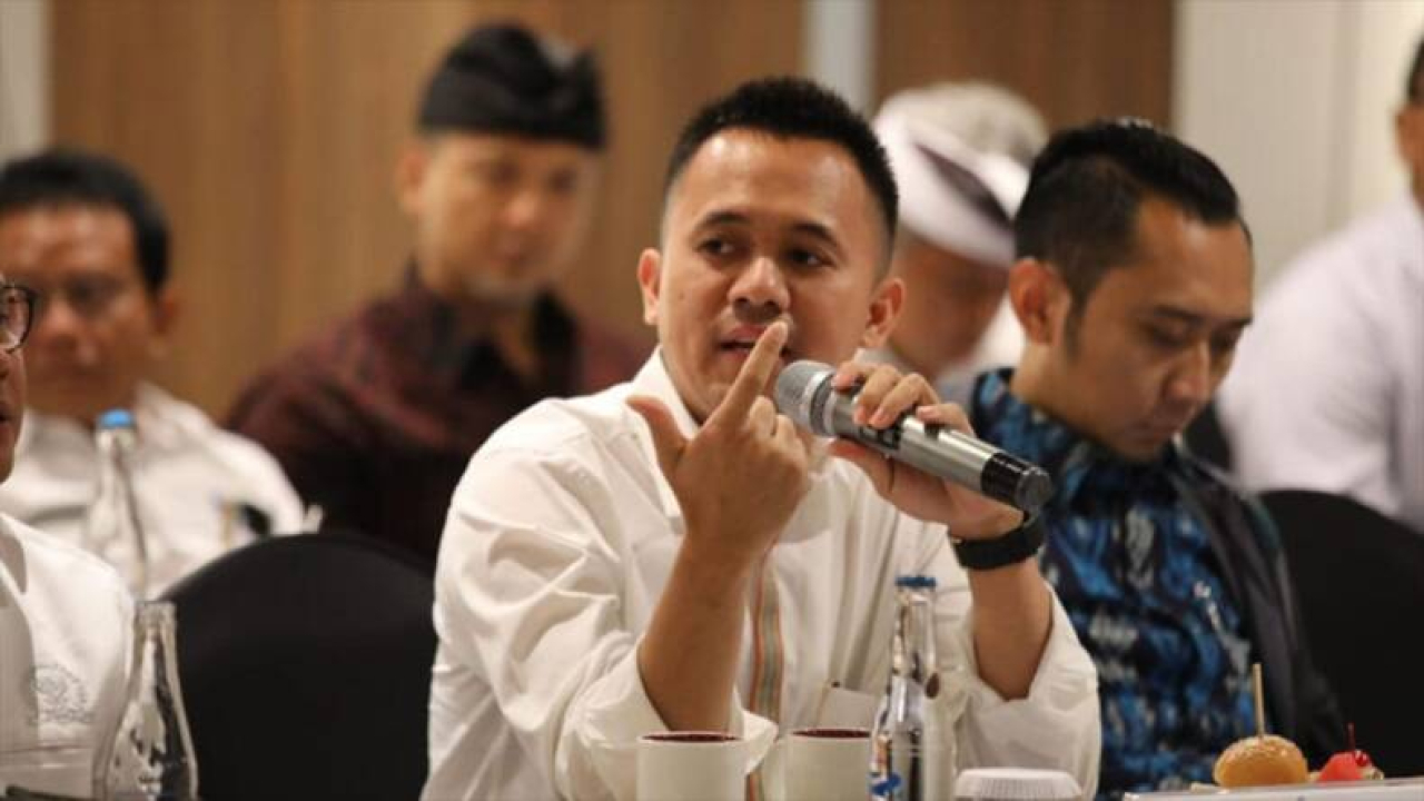 Mufti Anam Kritik Pertamina Patra Niaga: Nelayan Masih Kesulitan Dapat BBM