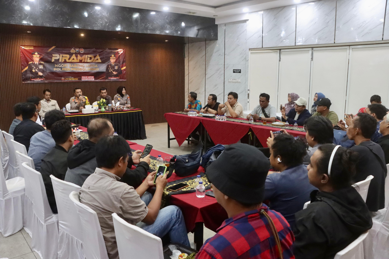 Melalui Ngopi Bareng, Kapolres Probolinggo Pererat Sinergitas dan Kolaborasi dengan Awak Media