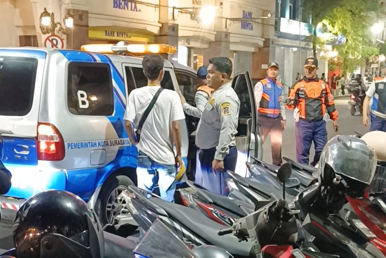 Wali Kota Eri Cahyadi Evaluasi Parkir TJU Jalan Tunjungan, Siapkan Lokasi Baru