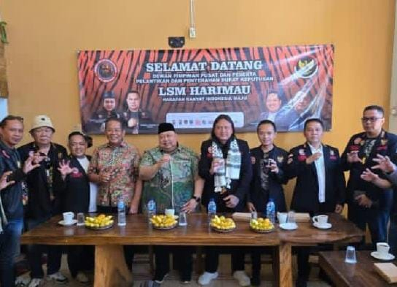 Pelantikan dan Penyerahan Surat Keputusan (SK) Dewan Pimpinan Cabang (DPC) Kabupaten/Kota se-Jawa Timur di Probolinggo Rabu 27 Agustus 2025