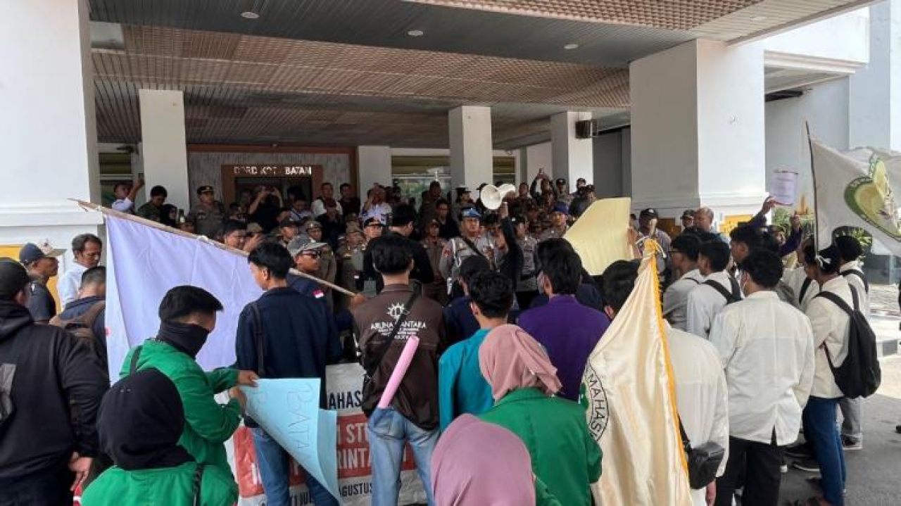 Demo mahasiswa