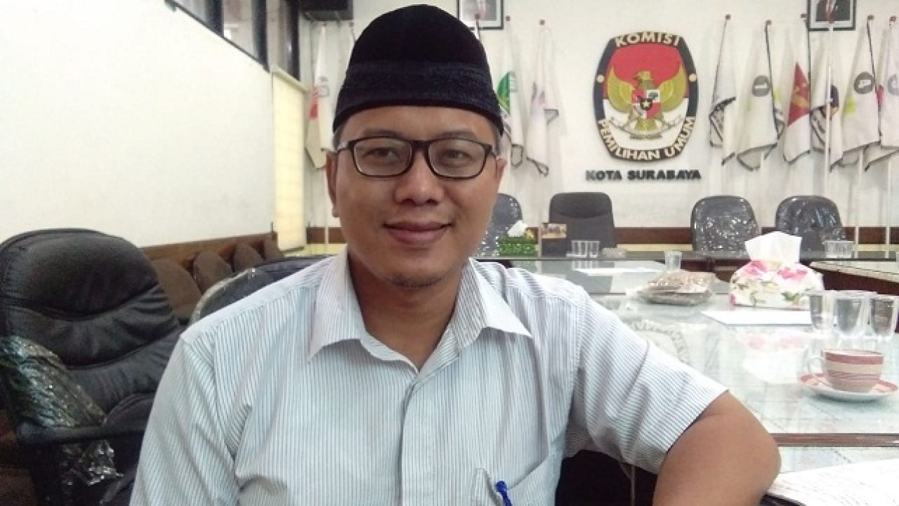 Ketua KPU Kota Surabaya, Soeprayitno, S.Sos., M.Ikom