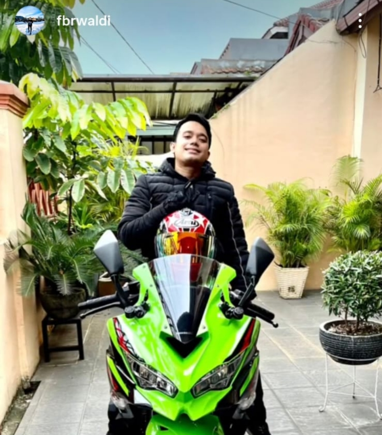 Sekretaris Kelurahan Petojo Selatan yang lagi viral, Febriwaldi