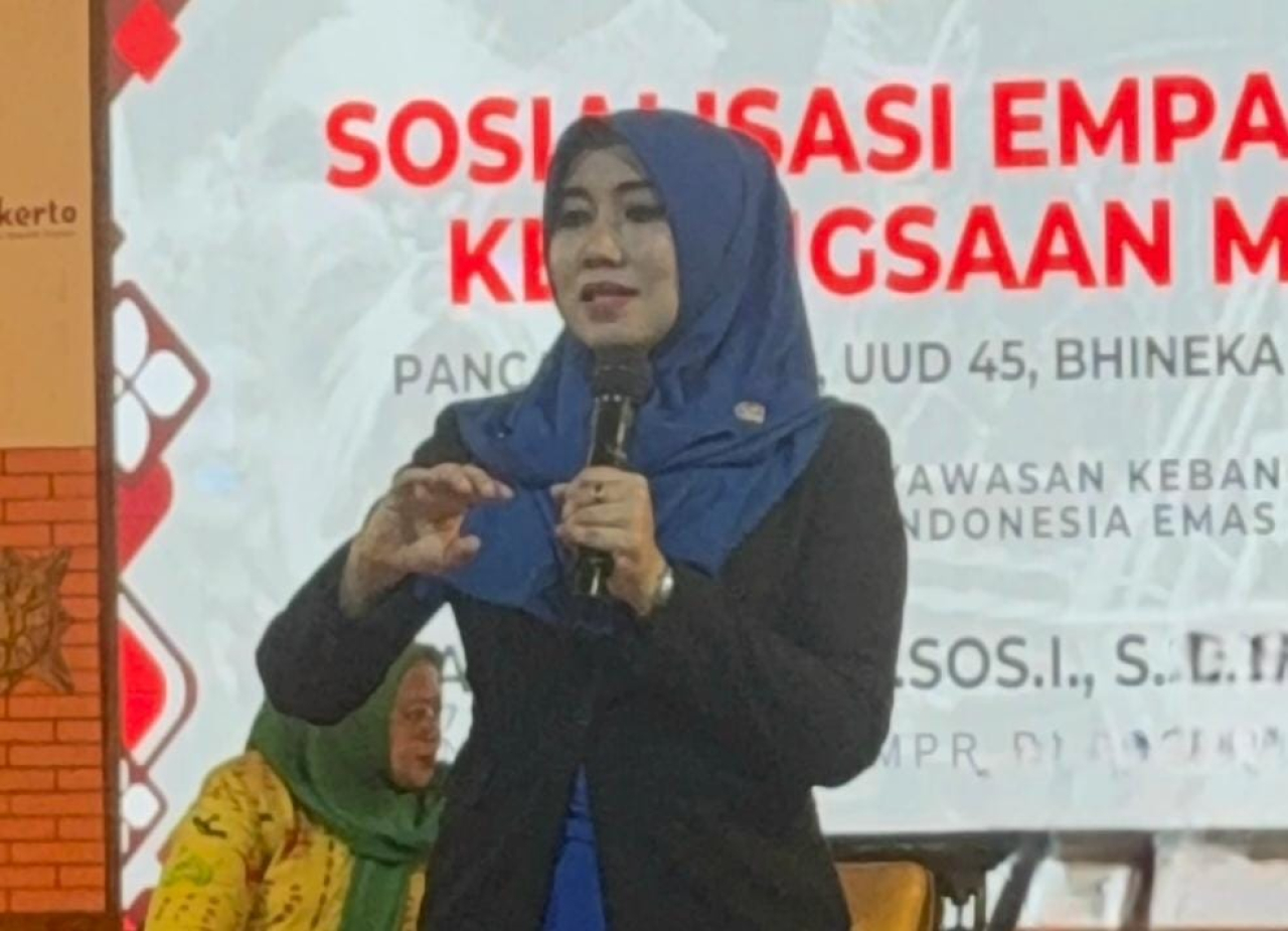 Senator asal Jawa Timur, Lia Istifhama