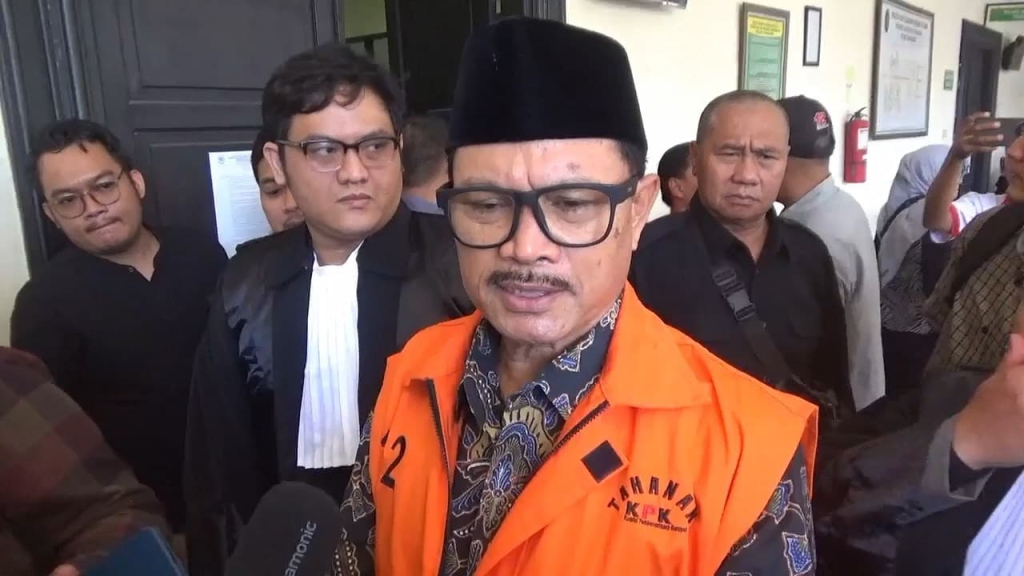 Wali Kota Madiun Maidi