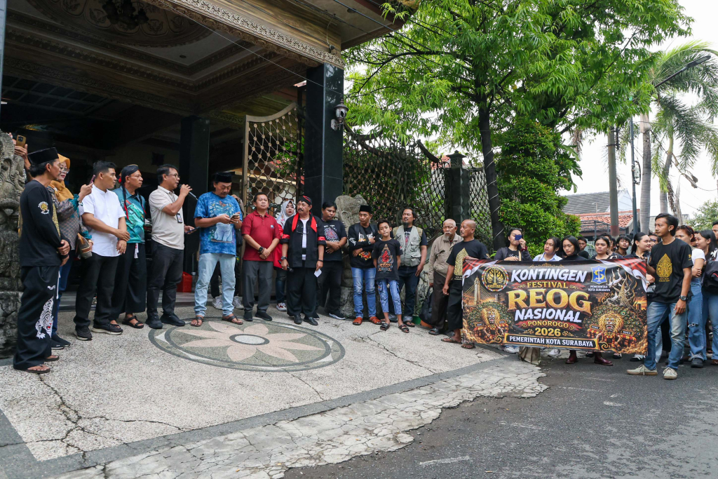 Pemberangkatan kontingen ke Festival Nasional Reog Ponorogo (FNRP)