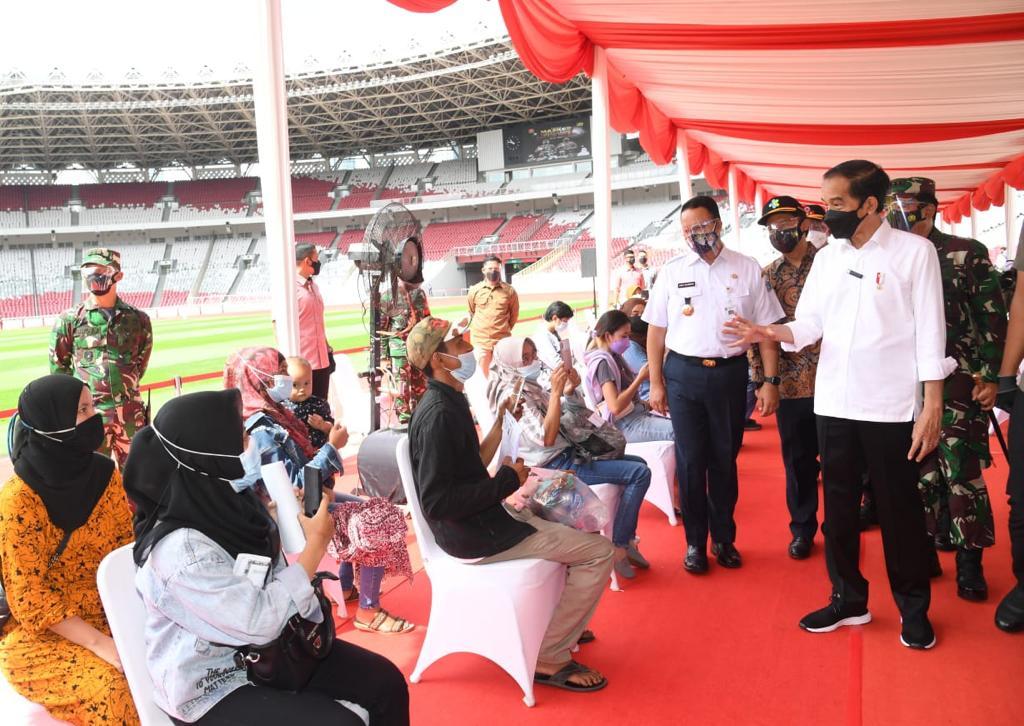 Vaksinasi Besar-besaran Bakal Digelar Agustus, Ini Target Presiden Jokowi