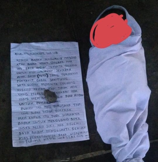Mayat Bayi Sengaja Diletakkan Di Bengkong Dengan Surat Wasiat Disebelahnya