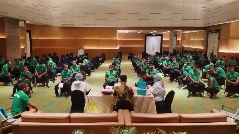Atlet Jatim Lakoni Tes Swab PCR demi Peparnas XVI Papua 2021