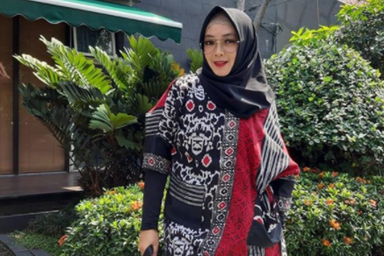 Dunia Hiburan kembali Berduka, Artis Rina Gunawan Meninggal Dunia