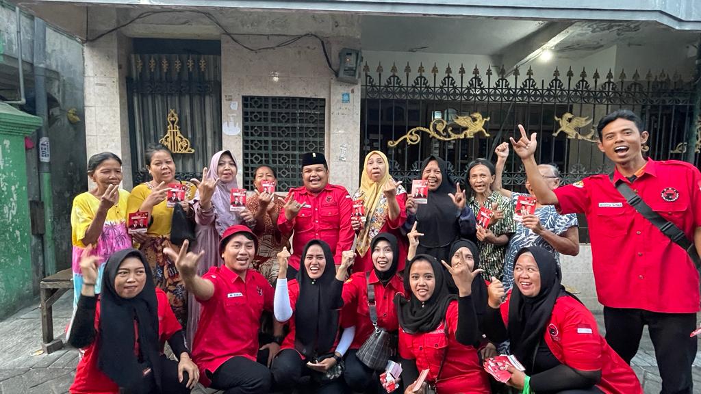 Banteng Simokerto Bergerak Serempak, Sosialisasikan Ganjar Pranowo Dan Dengar Keluh Kesah Rakyat