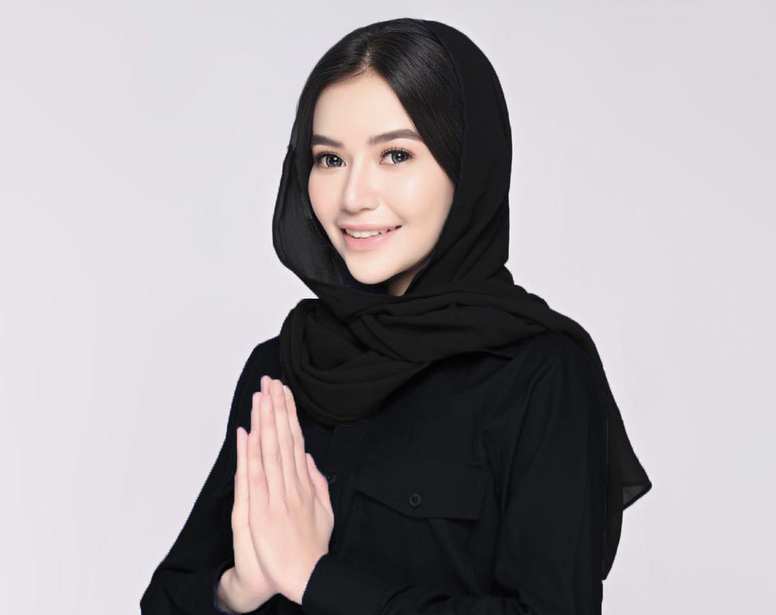 Selebgram Sofya Nenga, Entertainer Yang Siap Terjun Ke Politik