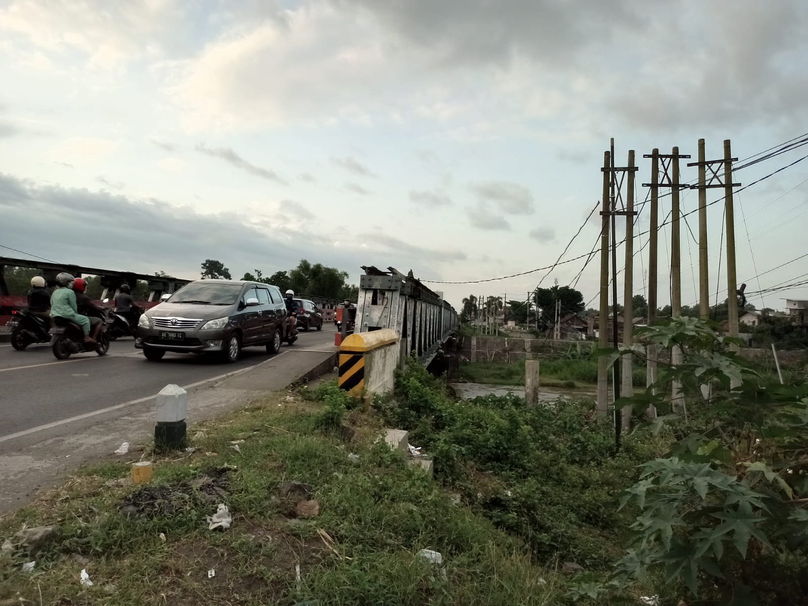 Pembangunan Jembatan Ngujang 1 Tertunda Lagi Gegara Kabel