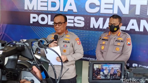 Aremania Desak Kapolda Jatim Dicopot, Kadiv Humas: Kita Tidak Berandai - Andai