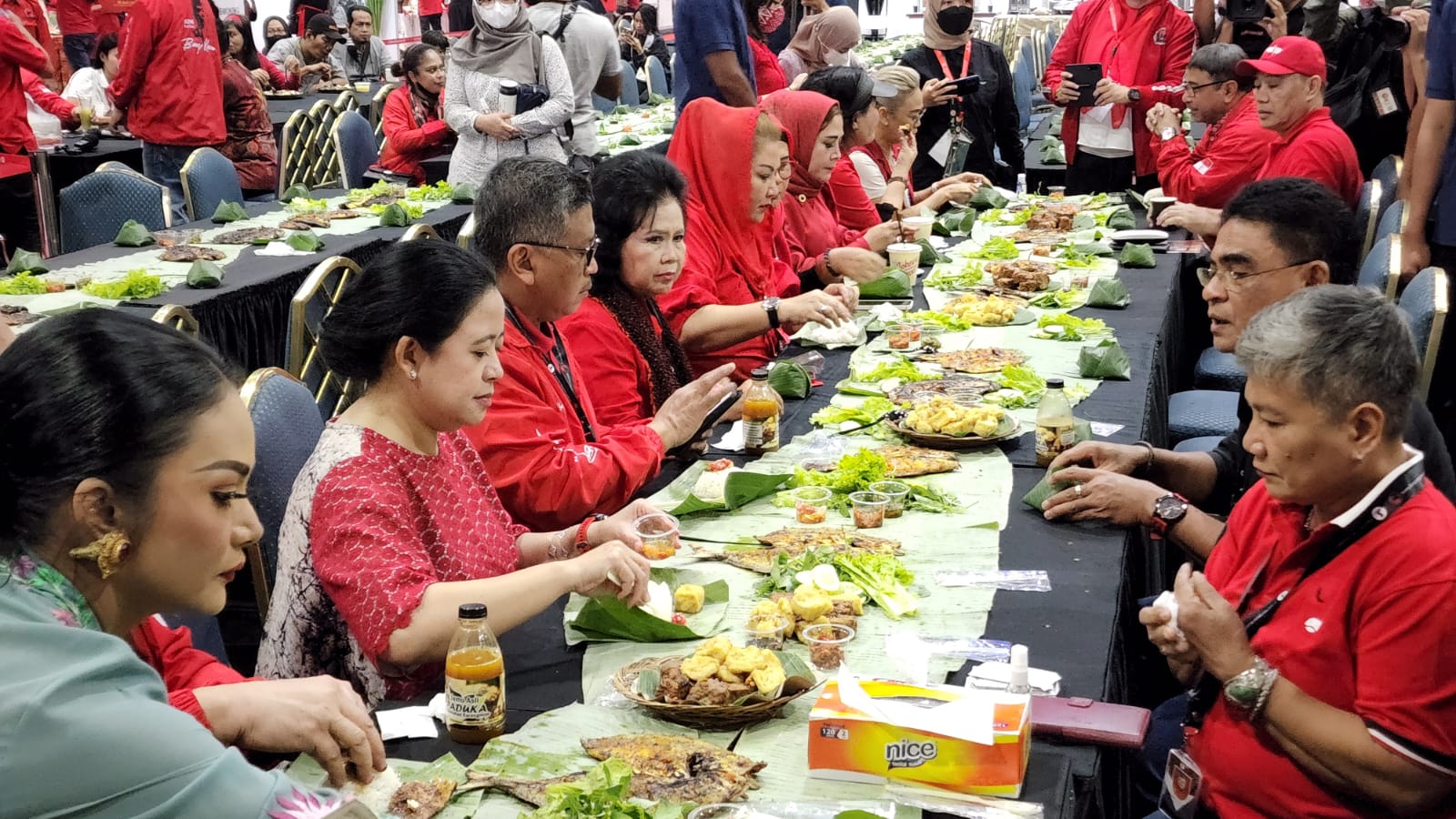 PDI Perjuangan Gelar Festival Bakar Ikan Nusantara, Hasto: Berpolitik Itu Menyentuh Aspek Kehidupan Masyarakat