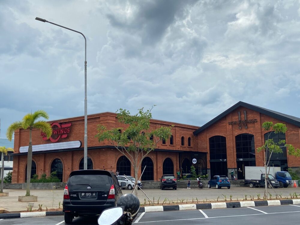 NOAH Tampil Di Holiwings Batam Disambut Unjuk Rasa Dan Disidak Petugas
