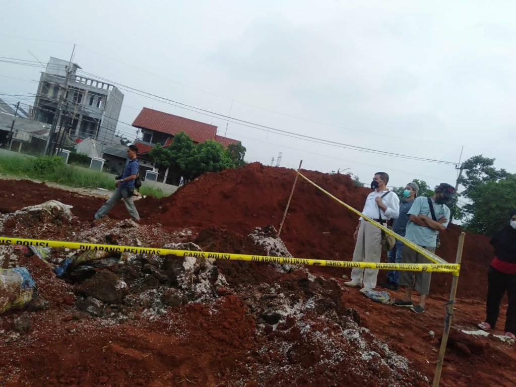 Bansos Presiden Dipendam 2 Tahun Oleh Oknum PT. JNE, Ditemukan Ahli Waris Muhamad Rudi Samin Di Lahan Serap Depok