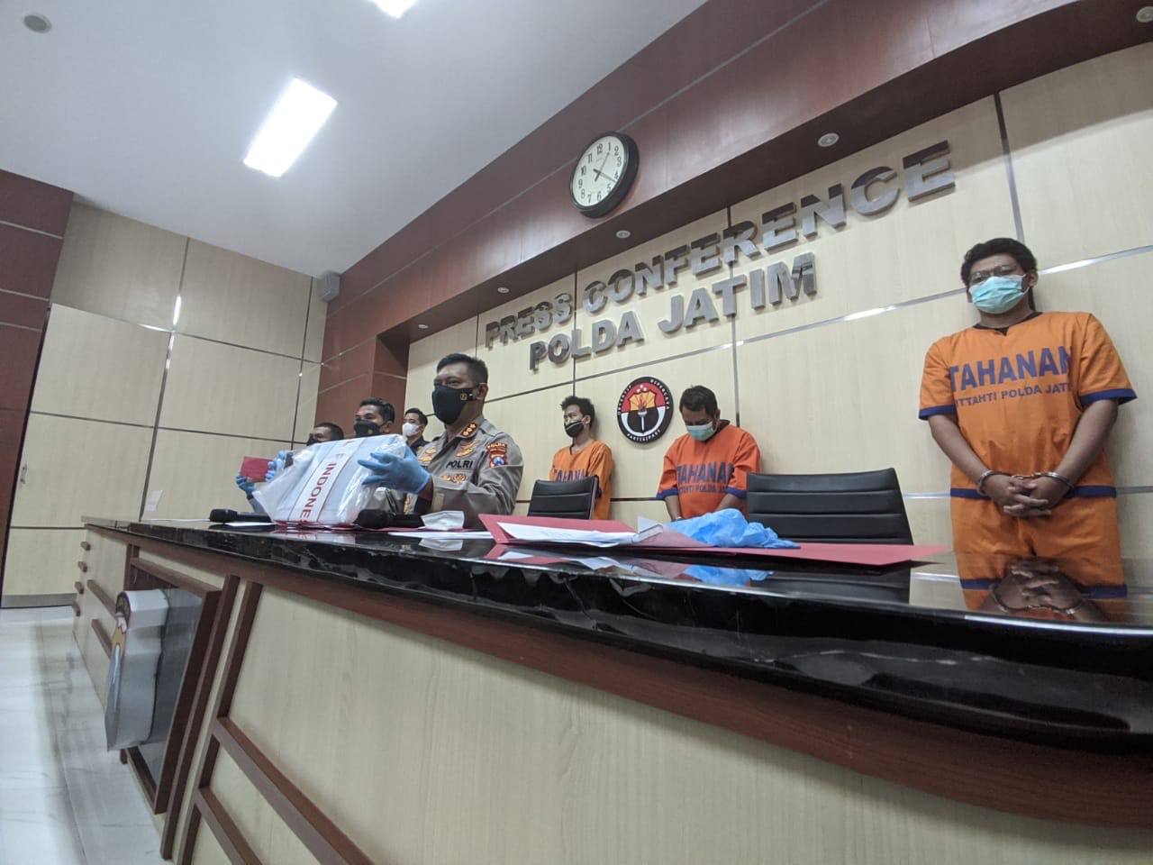 Bobol Kartu Kredit WNA, Empat Tersangka Raup Untung Ratusan Juta