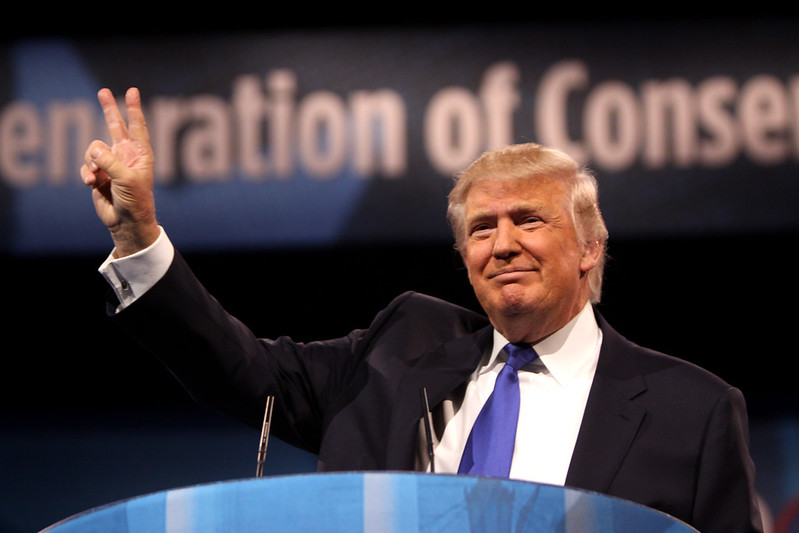 Demi Dapatkan kembali Akun Twitter-nya yang Di-suspended, Donald Trump Tempuh Upaya Hukum ke Pengadilan