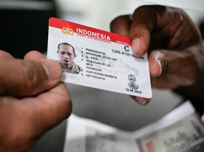 Perpanjang SIM A dan C Bisa Sambil Tiduran, Simak Baik-baik Caranya